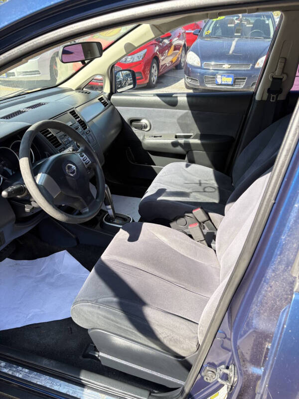 2008 Nissan Versa 1.8 S