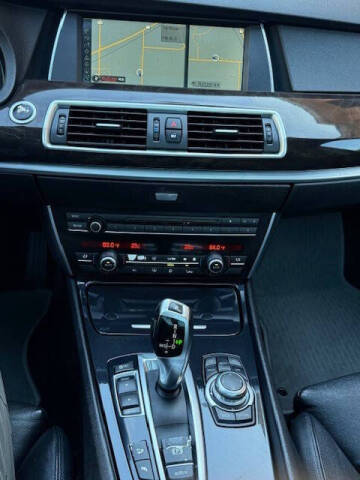 2011 BMW 5 Series 535i xDrive Gran Turismo