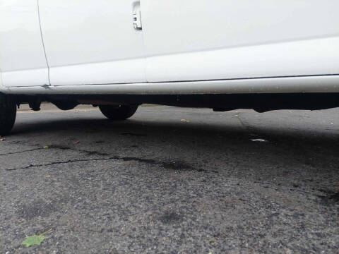 2017 Chevrolet Express 2500