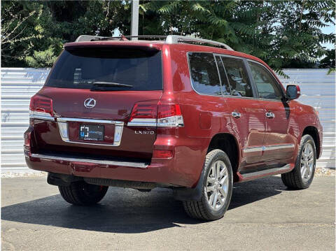 2013 Lexus LX 570