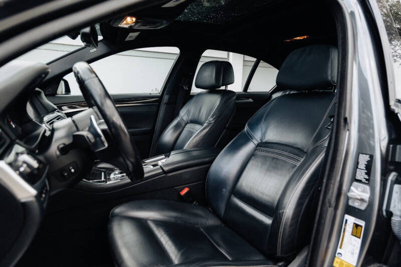 2016 BMW 5 Series 550i xDrive