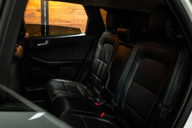 2020 Ford Escape Hybrid SE Sport