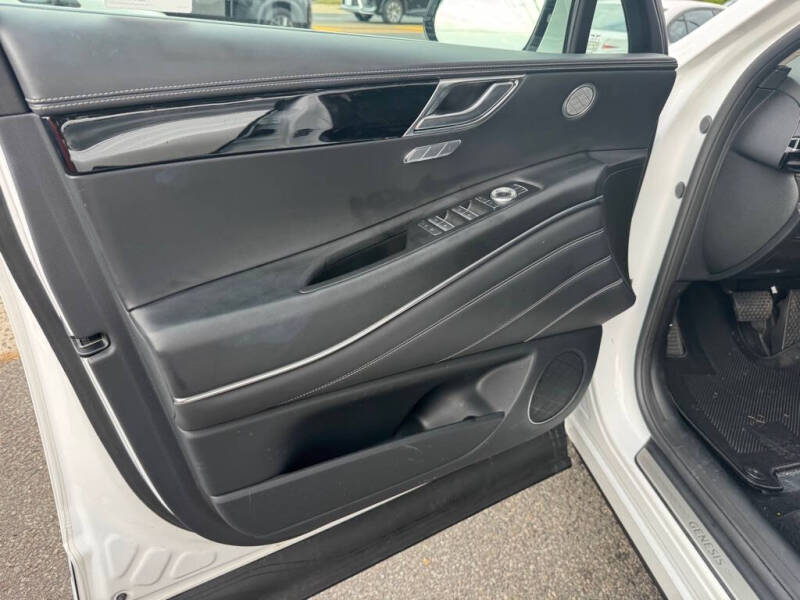 2025 Genesis GV80 2.5T Standard