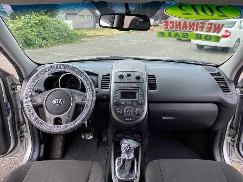 2012 Kia Soul +