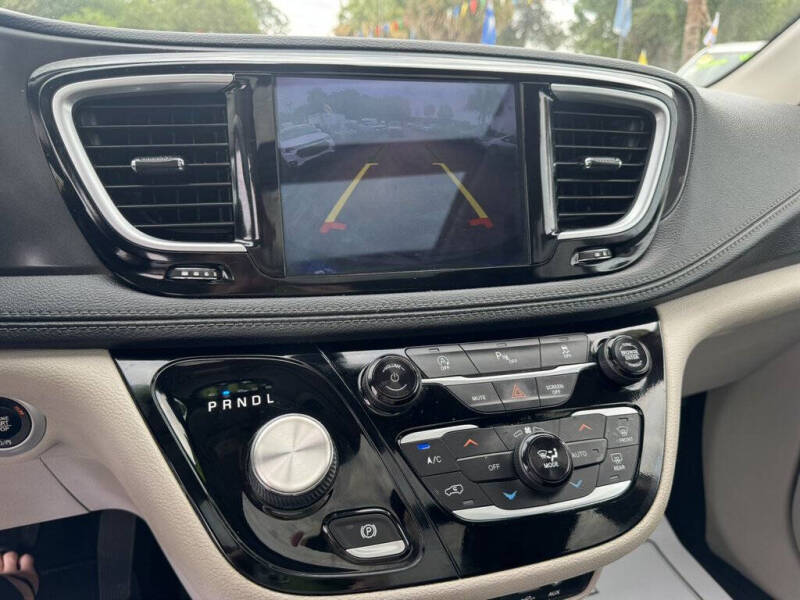 2020 Chrysler Pacifica Limited