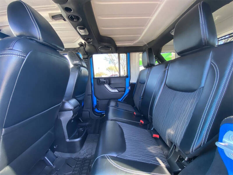 2014 Jeep Wrangler Unlimited Freedom Edition