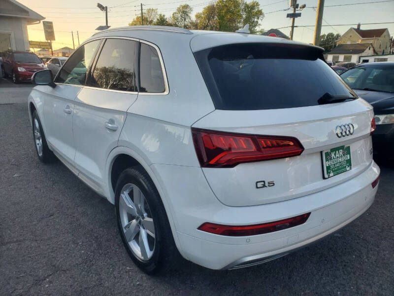 2018 Audi Q5 2.0T quattro Premium Plus
