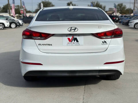 2017 Hyundai Elantra