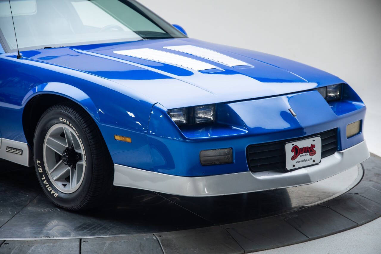 1989 Chevrolet Camaro 22