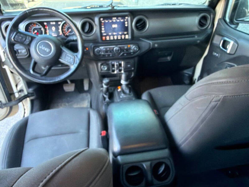 2022 Jeep Gladiator Willys