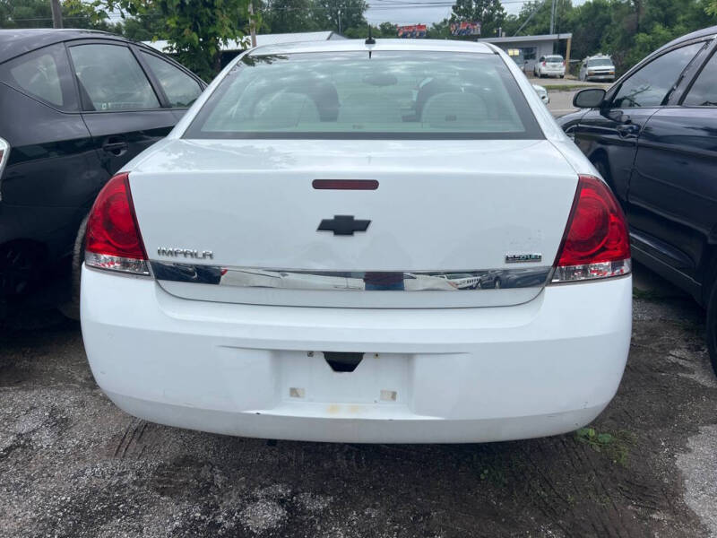 2011 Chevrolet Impala LS