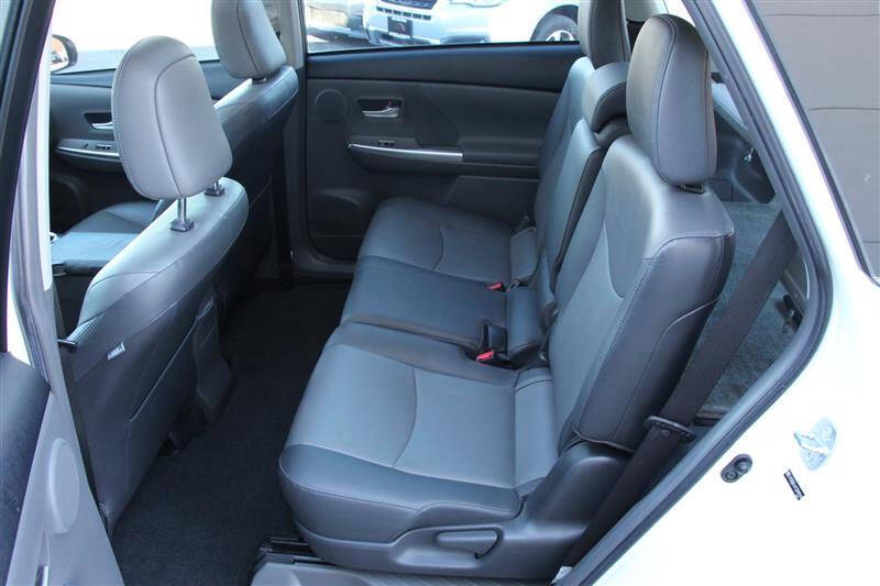 2012 Toyota Prius v Five