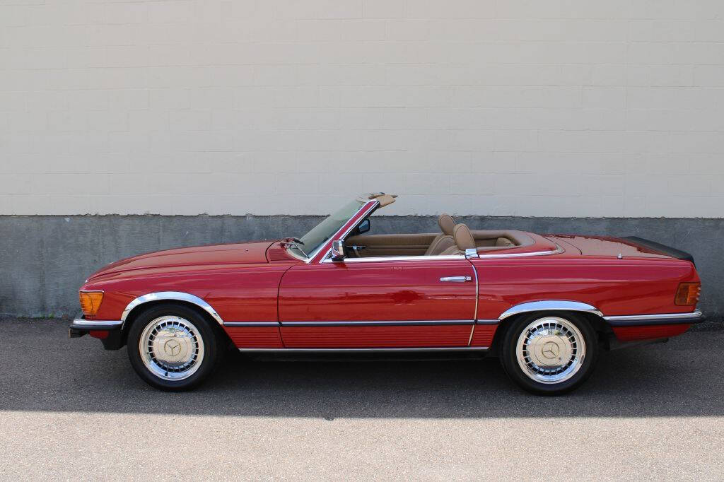 1985 Mercedes-Benz 500-Class 2