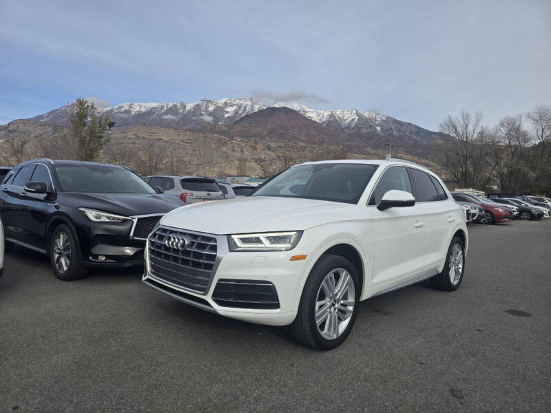 2020 Audi Q5 quattro Premium Plus 45 TFSI
