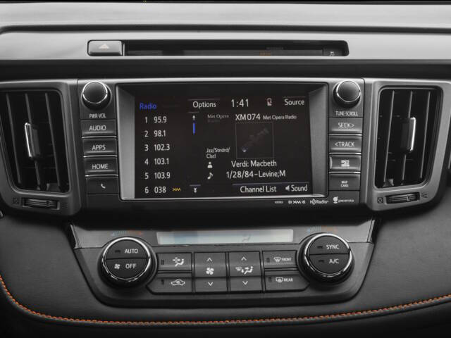 2017 Toyota RAV4 SE