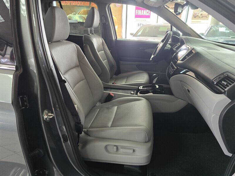 2019 Honda Ridgeline RTL-E