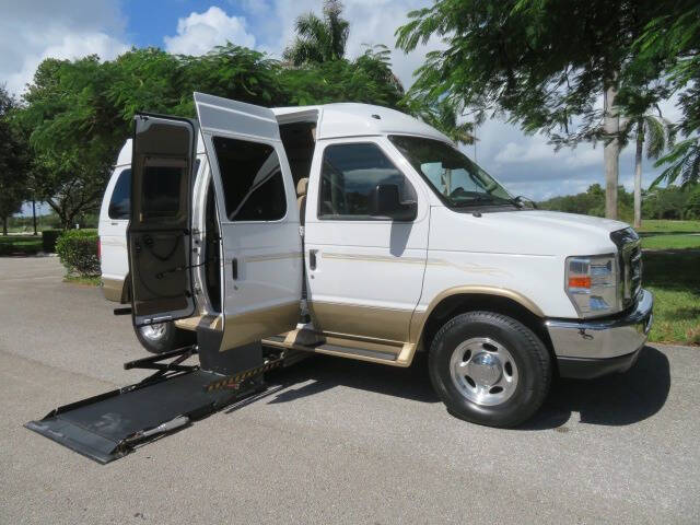 2014 Ford E-Series E-150