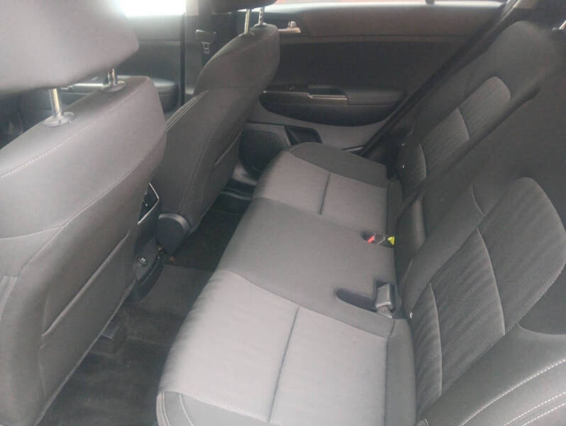 2022 Kia Sportage LX