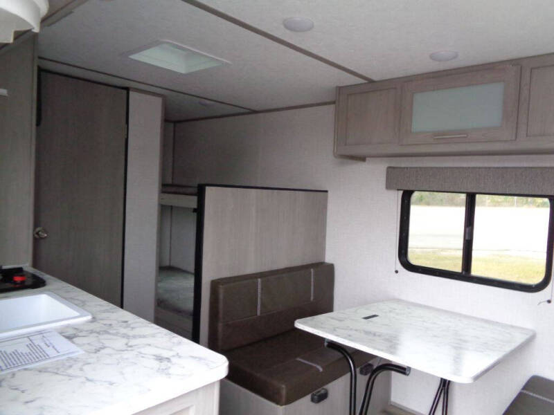 2023 DUTCHAMN COLEMAN