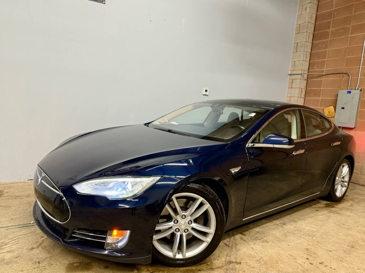 2015 Tesla Model S for sale at Sapphire Motors in Gurnee, IL