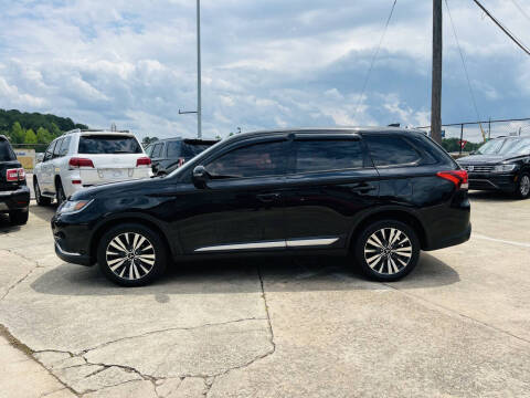 2020 Mitsubishi Outlander SE