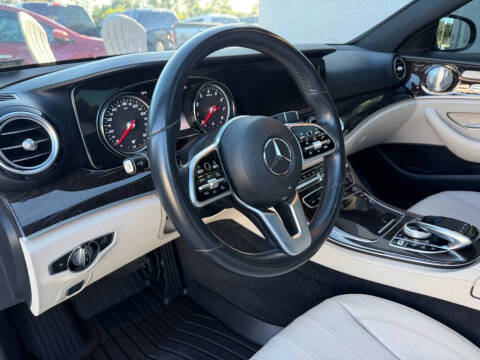 2019 Mercedes-Benz E-Class E 300