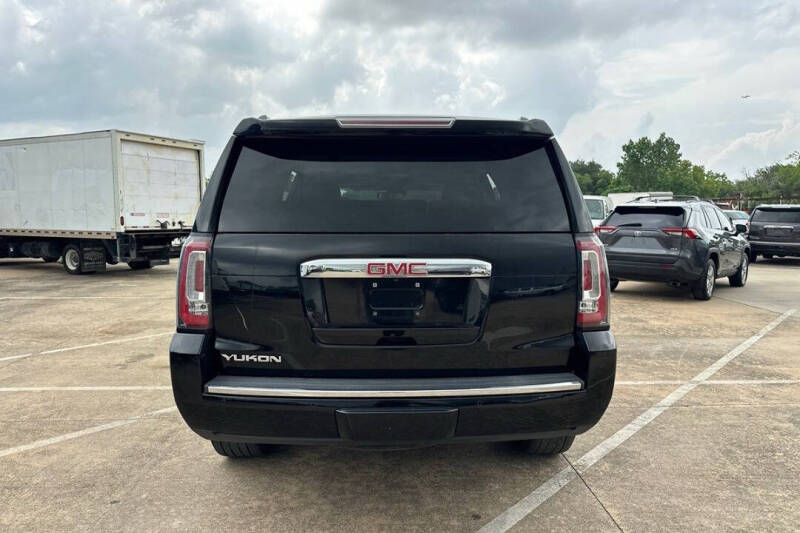 2017 GMC Yukon Denali
