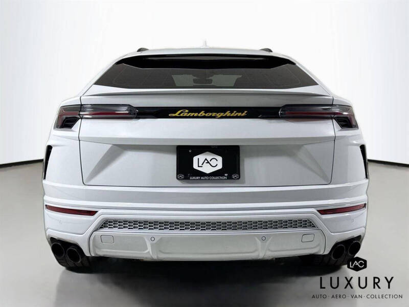 2020 Lamborghini Urus