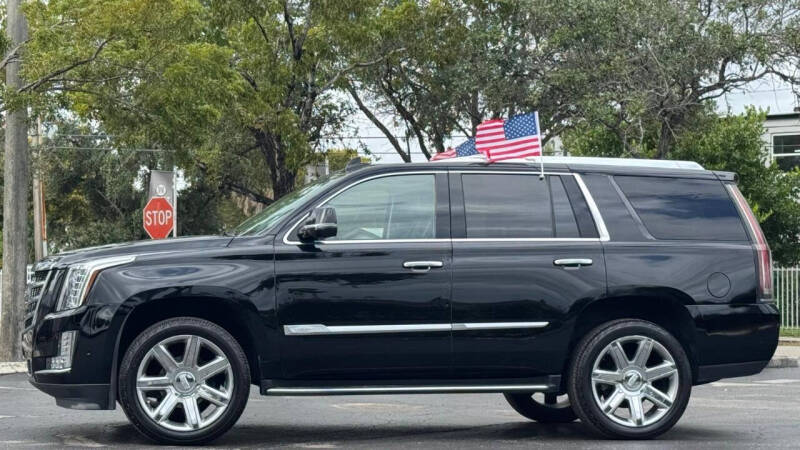 2020 Cadillac Escalade Premium Luxury