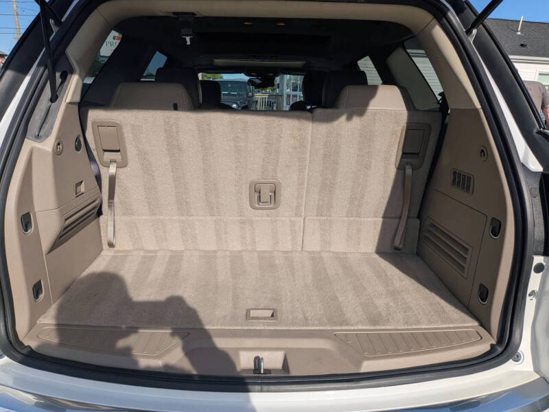 2016 GMC Acadia Denali