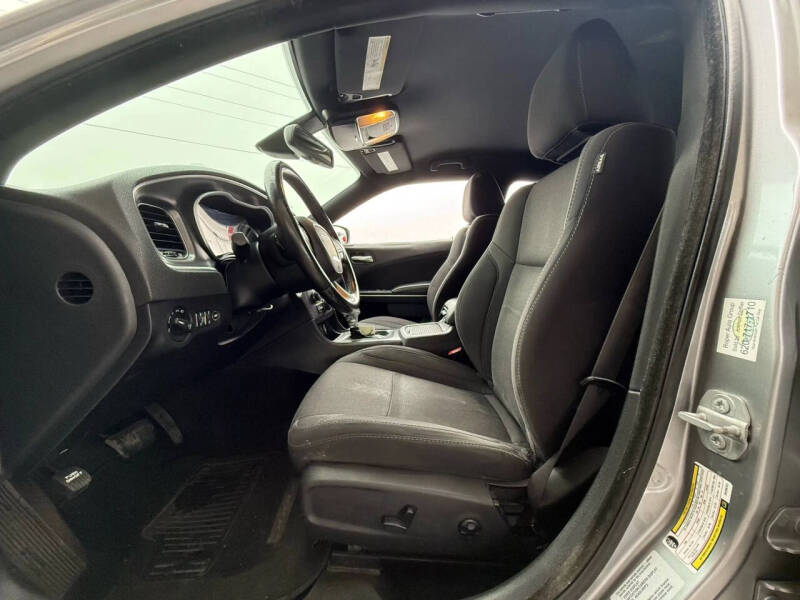 2016 Dodge Charger SXT