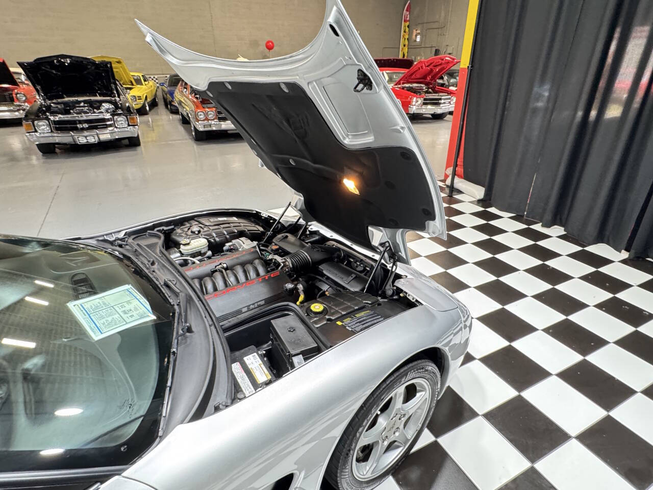 2002 Chevrolet Corvette 40