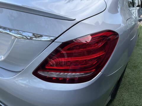 2017 Mercedes-Benz C-Class