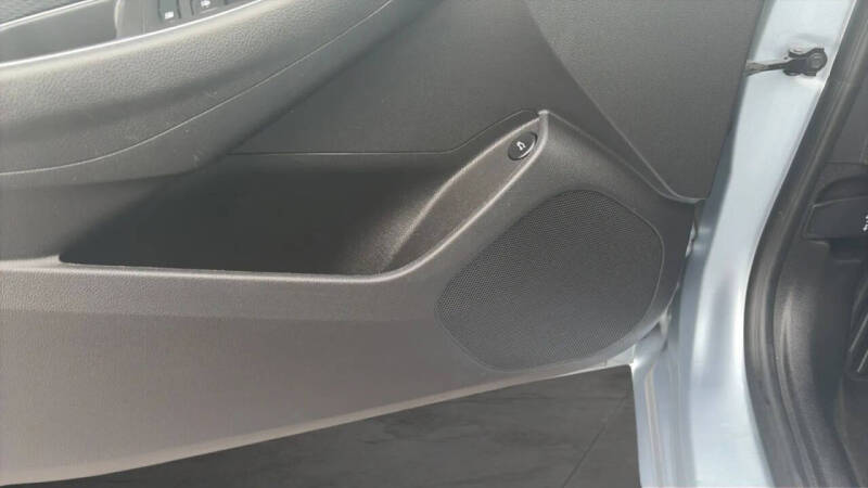 2017 Chevrolet Cruze LS Auto