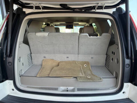 2015 Cadillac Escalade Luxury