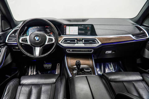 2022 BMW X5 M50i