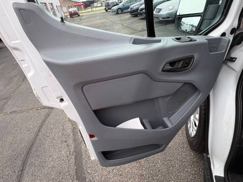 2019 Ford Transit