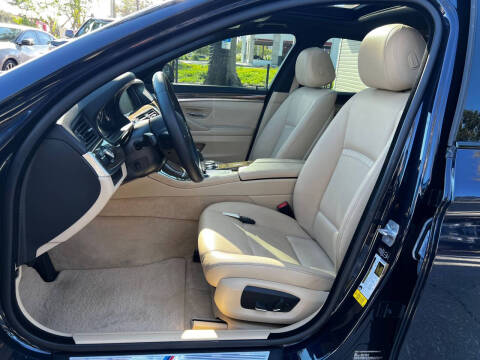 2014 BMW 5 Series 528i