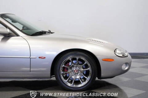2001 Jaguar XKR