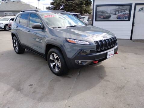 2014 Jeep Cherokee for sale at Triangle Auto Sales 2 in Omaha NE