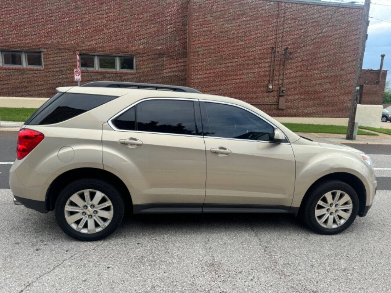 2010 Chevrolet Equinox for sale at Kay Motors LLC. in Saint Louis, MO