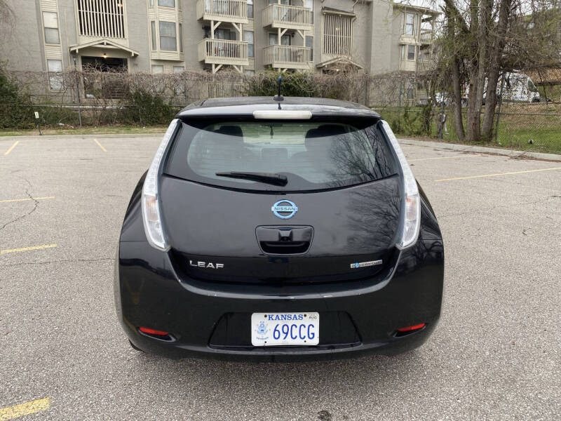 2014 Nissan LEAF S