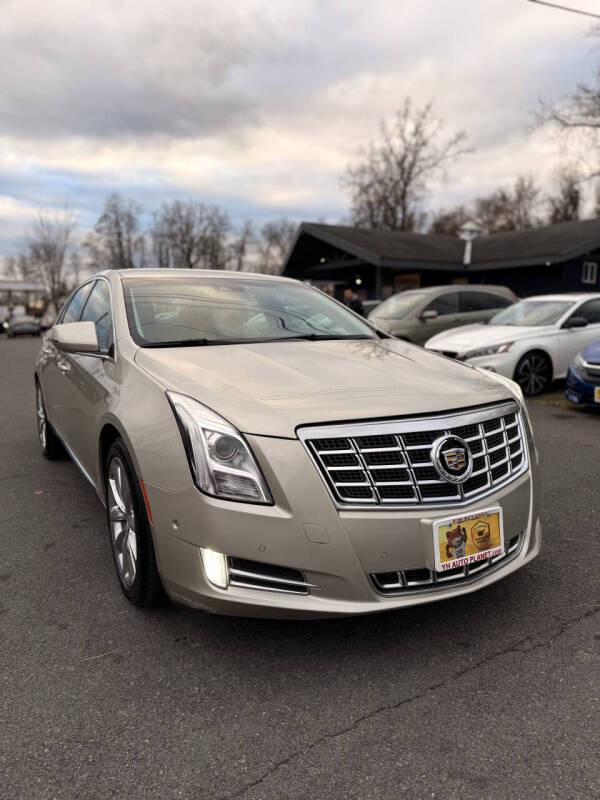 2014 Cadillac XTS Luxury Collection