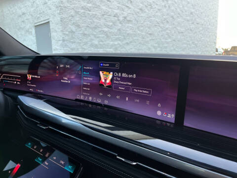 2025 Cadillac Escalade ESV Sport