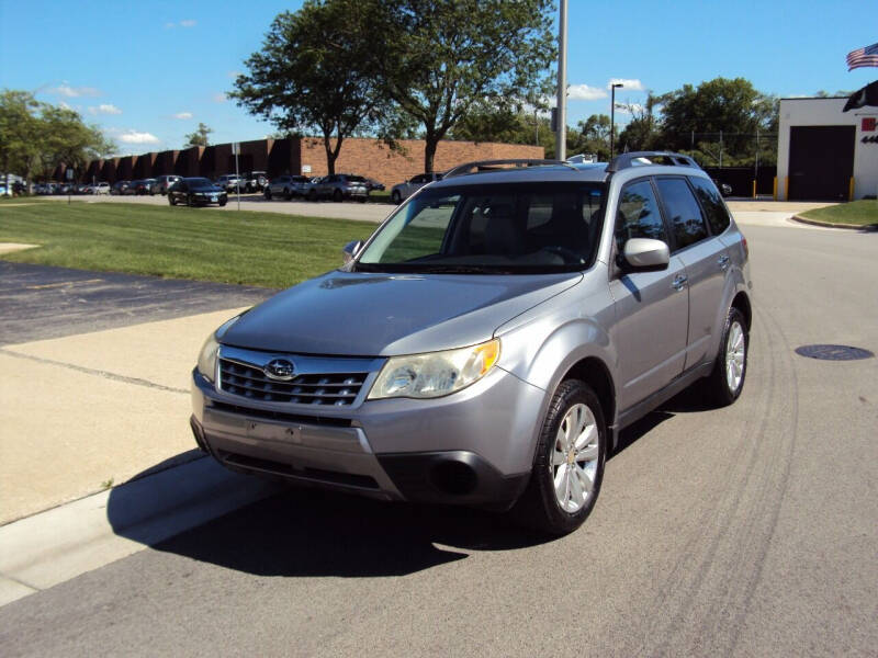 2011 Subaru Forester X Premium Package photo 2