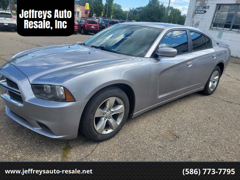 2013 Dodge Charger SE's photo