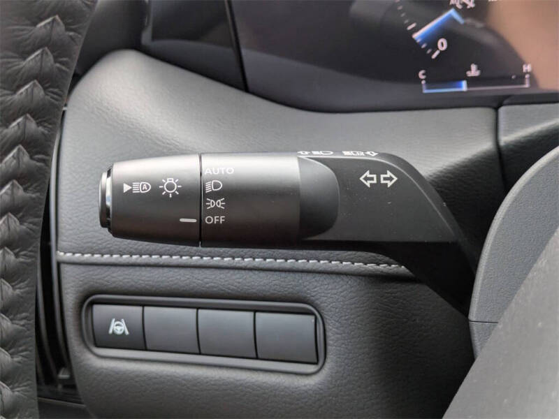 2025 Nissan Armada SV