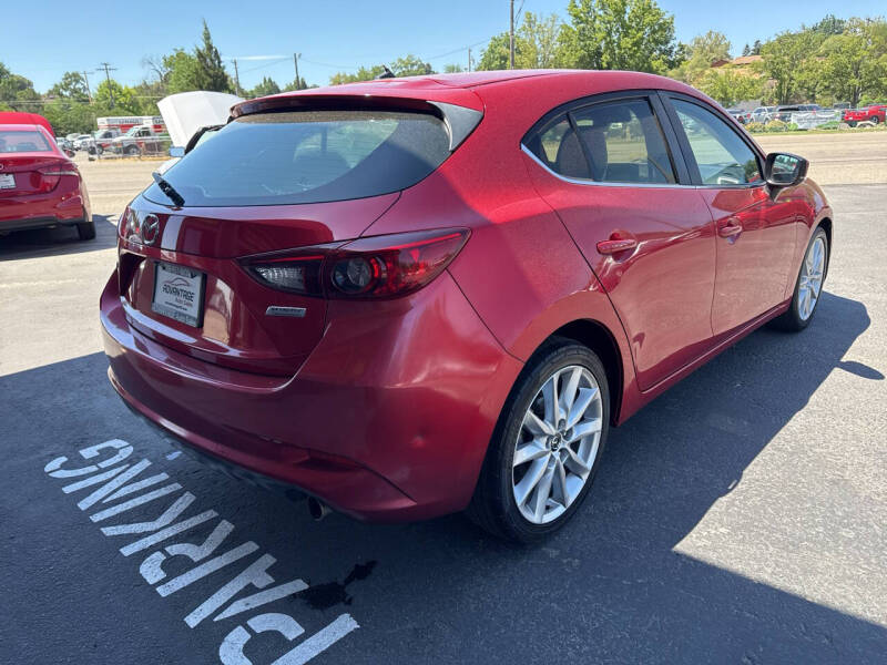 2017 Mazda MAZDA3 Touring