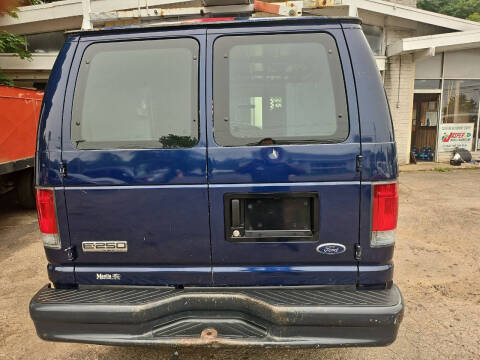 2008 Ford E-Series E-250