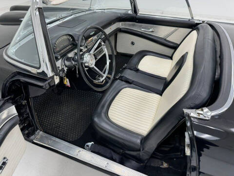 1956 Ford Thunderbird